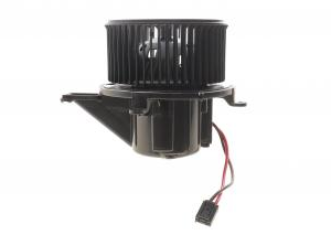 Моторчик пічки Vito 447 передньої пічки MB-A0008304701 NRF 34670 ( напрямок обертання проти годинникової стрілки )