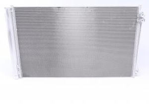 Радіатор кондиціонера Vito -447 OM-622-651-654 MB-A4478350070 NRF 350401